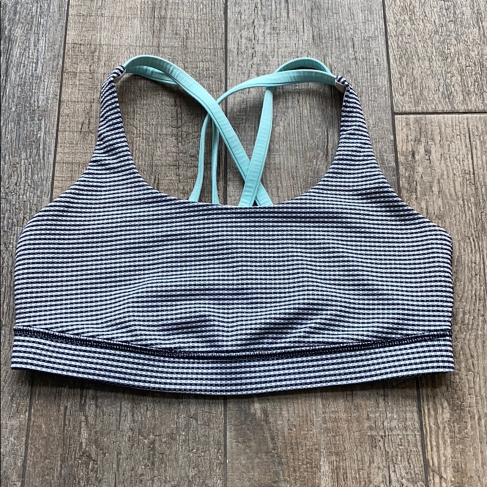 Lululemon Super Cute Energy Bra